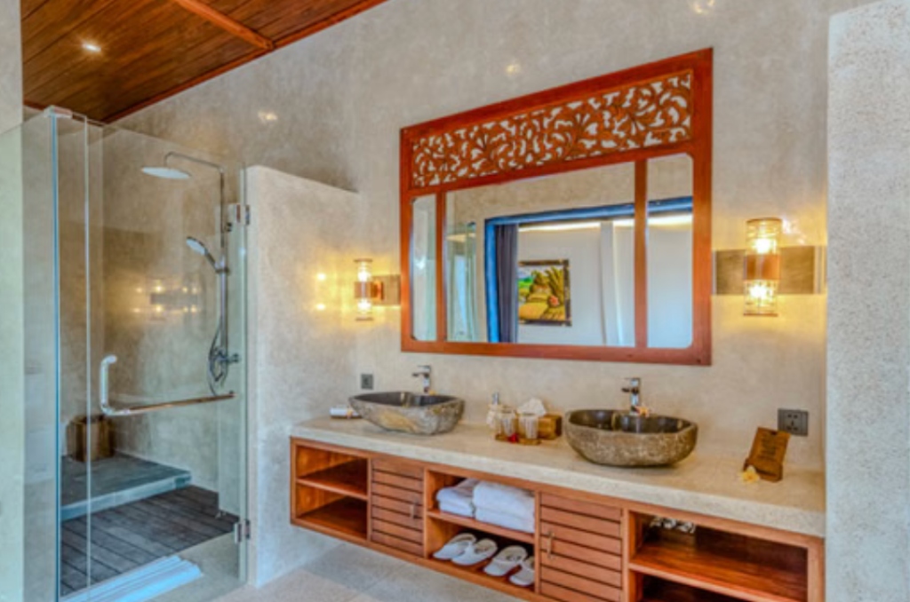 Hoshi Jungle Suites 1