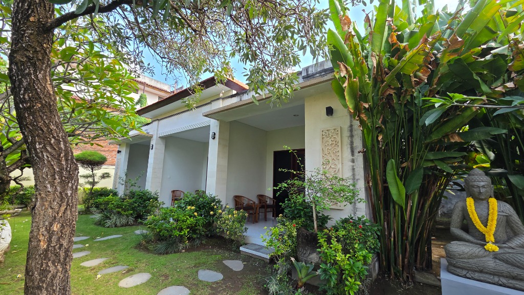 AGUNG COTTAGES 6