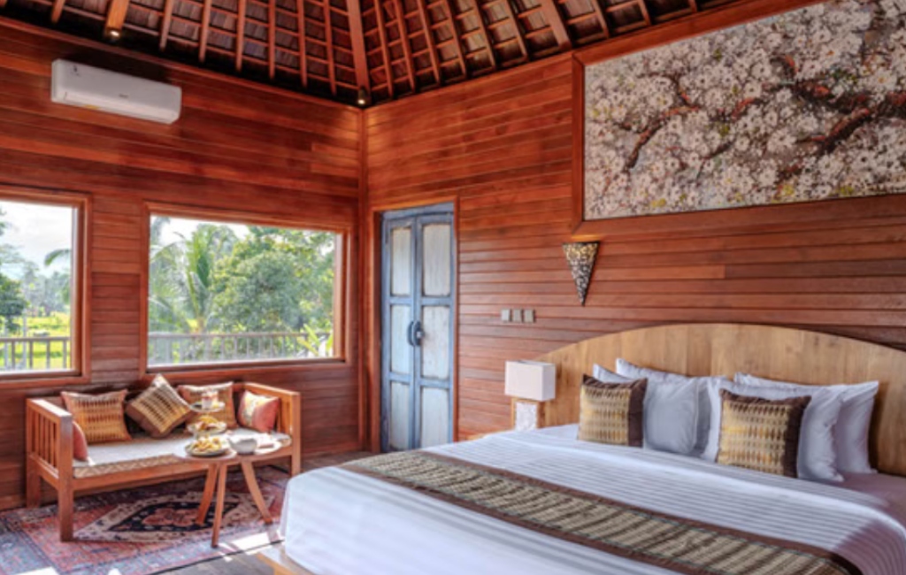 Hoshi Jungle Royal Villa 1